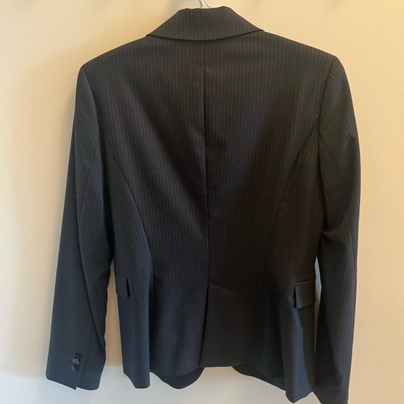 Zara blazer - size Small, grey pinstripe - Picture 5 of 5